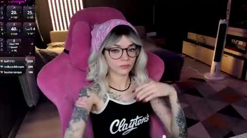 Olivia Subscribe to my Fansly -   online show from June 2026 12:02:02 AM