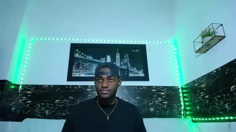 Andrew online show from September 2025 03:20:01 AM