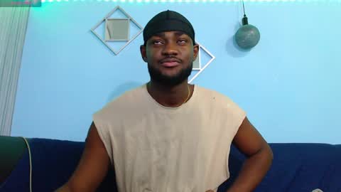 Snapshot of _black_stallion chatting on May 2026 03:36:02 AM Andrew online show from May 2026 03:36:02 AM