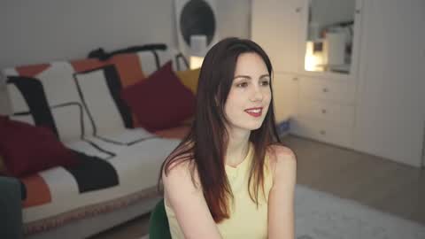 Lili online show from February 2025 10:15:02 AM