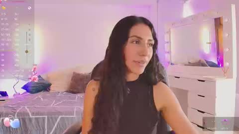 _blind_melon_ online show from September 2025 04:07:01 PM