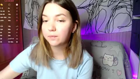 Snapshot of _blonde_barbie_ chatting on May 2026 06:46:02 PM Elizabeth online show from May 2026 06:46:02 PM