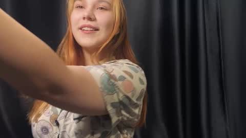 Snapshot of _blossom_breeze chatting on November 2025 03:24:01 PM Muse online show from November 2025 03:24:01 PM