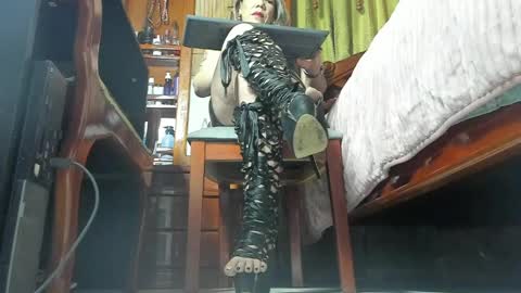 Brenda online show from April 2026 12:21:01 PM