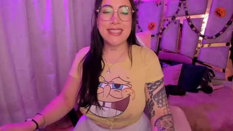 Angie  Independent model online show from October 2025 10:43:01 PM