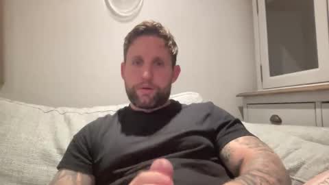  UK BigThick Cock  online show from September 2025 07:59:02 PM