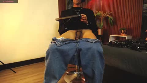 Snapshot of _bunny_boy_ chatting on February 2025 04:00:02 AM _bunny_boy_ online show from February 2025 04:00:02 AM