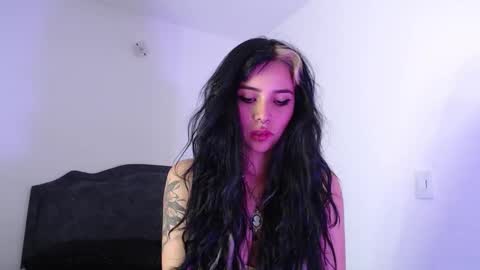 Luna online show from March 2026 12:14:01 AM