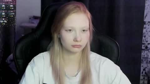 Snapshot of _caramel_milk_ chatting on February 2025 02:04:02 PM Merlizz online show from February 2025 02:04:02 PM