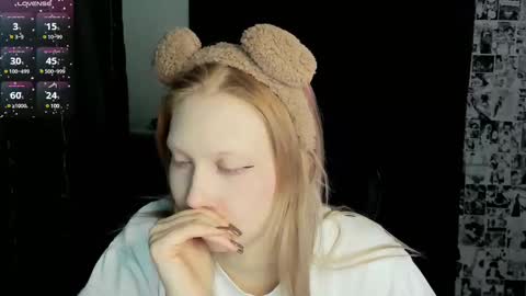 Snapshot of _caramel_milk_ chatting on March 2025 07:45:02 PM Merlizz online show from March 2025 07:45:02 PM