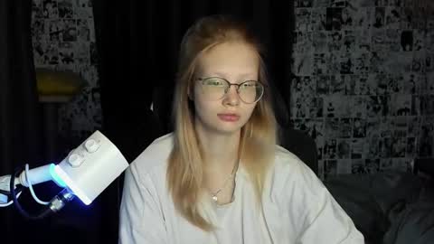 Snapshot of _caramel_milk_ chatting on September 2025 02:57:02 AM Merlizz online show from September 2025 02:57:02 AM