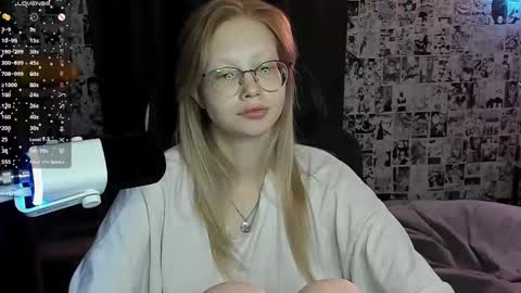 Snapshot of _caramel_milk_ chatting on September 2025 03:22:01 AM Merlizz online show from September 2025 03:22:01 AM