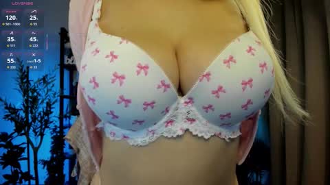 Alisa online show from October 2025 03:21:01 PM