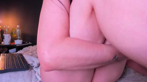 Snapshot of _caro_lyne_ chatting on January 2025 05:54:01 PM Carolina online show from January 2025 05:54:01 PM