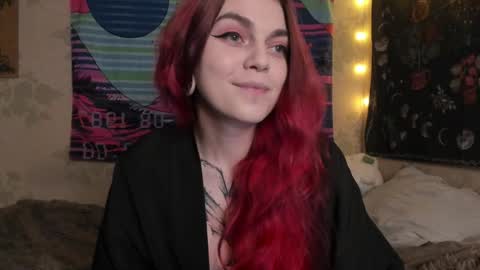 Snapshot of _caroline_coy chatting on January 2025 04:06:01 PM Caroline online show from January 2025 04:06:01 PM