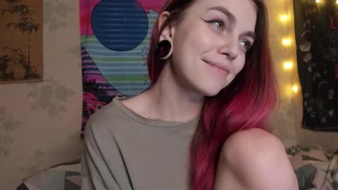 Snapshot of _caroline_coy chatting on March 2025 05:03:02 PM Caroline online show from March 2025 05:03:02 PM