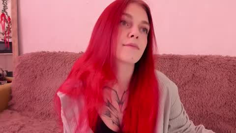 Snapshot of _caroline_coy chatting on September 2025 11:24:01 AM Caroline online show from September 2025 11:24:01 AM