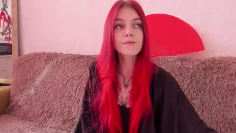 Snapshot of _caroline_coy chatting on September 2025 11:14:01 AM Caroline online show from September 2025 11:14:01 AM