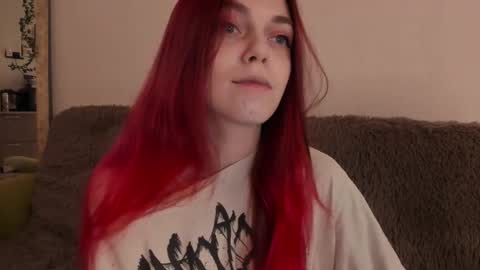 Snapshot of _caroline_coy chatting on October 2025 12:12:02 PM Caroline online show from October 2025 12:12:02 PM