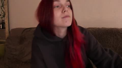 Snapshot of _caroline_coy chatting on October 2025 12:31:01 PM Caroline online show from October 2025 12:31:01 PM