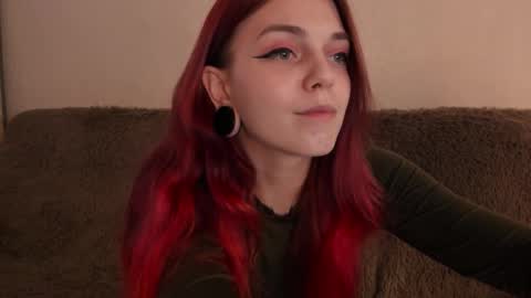 Snapshot of _caroline_coy chatting on November 2025 12:16:01 PM Caroline online show from November 2025 12:16:01 PM