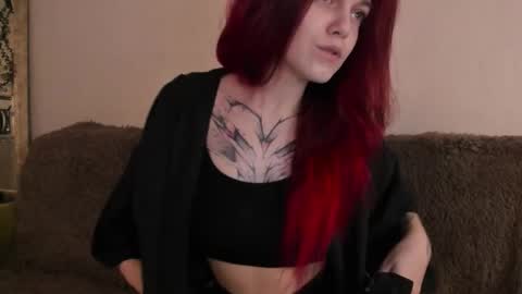 Snapshot of _caroline_coy chatting on November 2025 11:32:01 AM Caroline online show from November 2025 11:32:01 AM