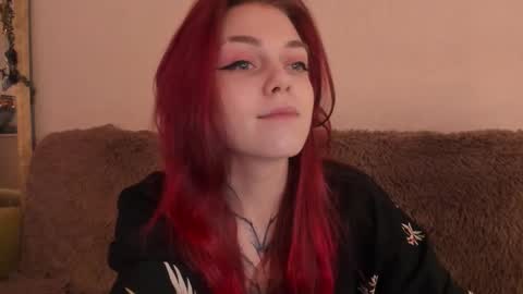 Snapshot of _caroline_coy chatting on January 2026 01:05:02 PM Caroline online show from January 2026 01:05:02 PM