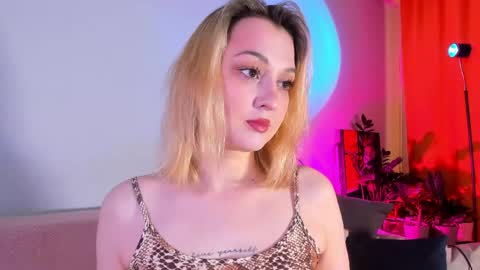 Christina Chris online show from May 2026 10:23:01 AM