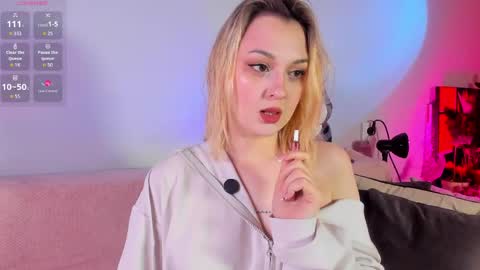 Christina Chris online show from May 2026 09:37:01 AM