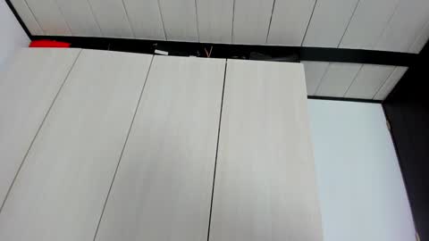 Snapshot of _cereza_ chatting on January 2025 08:46:01 PM Bella online show from January 2025 08:46:01 PM