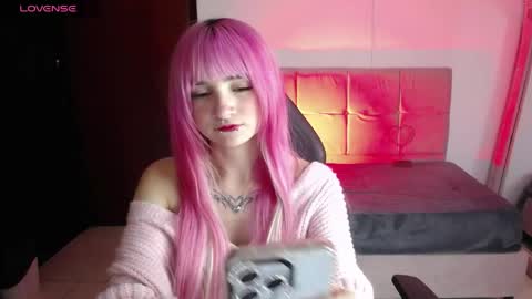_charlotte_collins_ online show from May 2026 02:24:02 PM