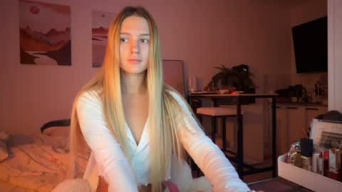 Alice is back  online show from June 2026 04:28:02 PM