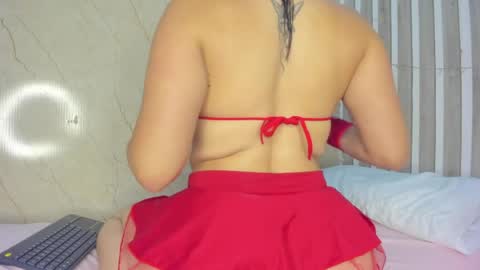 Chloe Collins online show from May 2026 11:49:01 AM