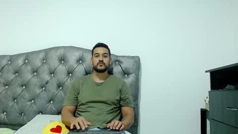 Snapshot of _christopher_dennis_ chatting on October 2025 03:28:01 AM CRIS online show from October 2025 03:28:01 AM