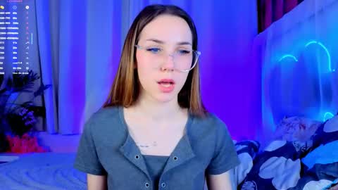 Snapshot of _cindy_lou_ chatting on November 2025 06:12:01 AM Cindy . online show from November 2025 06:12:01 AM