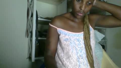 Snapshot of _clara01 chatting on April 2026 10:54:01 AM clara online show from April 2026 10:54:01 AM