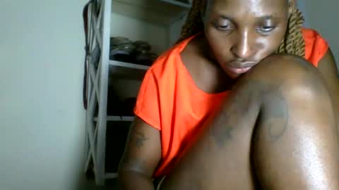 Snapshot of _clara01 chatting on May 2026 07:39:01 AM clara online show from May 2026 07:39:01 AM