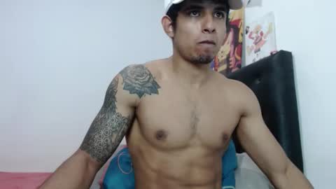  crissgex  online show from October 2025 03:18:02 AM