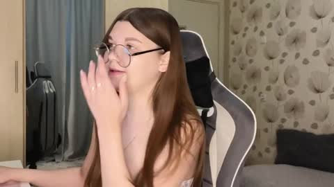 _cute_ice online show from May 2026 05:58:02 AM