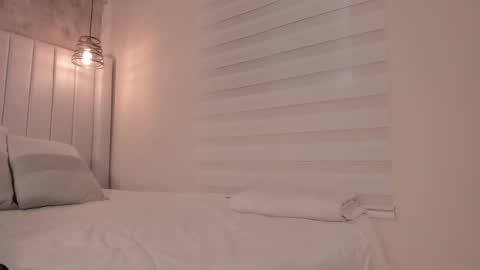 Dakota online show from October 2025 05:37:02 PM