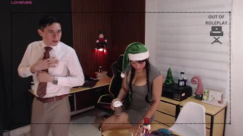 Snapshot of _danyland_ chatting on December 2024 11:24:01 PM WELCOME TO THE OFFICE online show from December 2024 11:24:01 PM