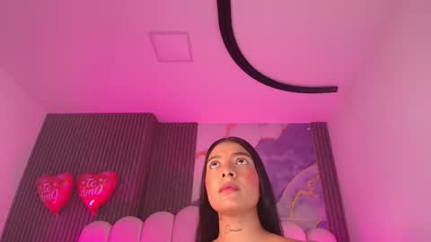 Dione online show from February 2026 07:20:02 PM