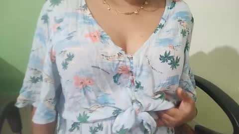 _dreamgirl_0 online show from February 2026 09:54:01 AM