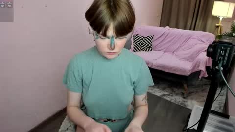 Snapshot of _dreamluna_ chatting on March 2026 12:52:01 PM Luna online show from March 2026 12:52:01 PM