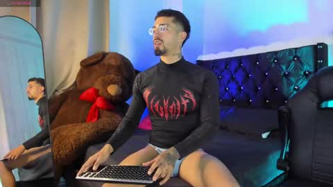 Duriel online show from May 2026 06:27:01 PM