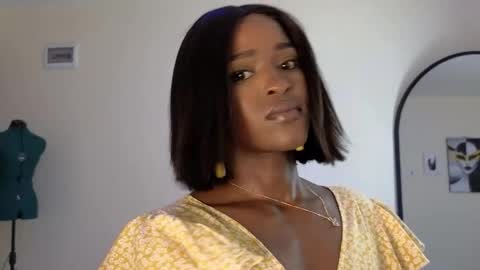 Snapshot of _elenalove_ chatting on September 2025 03:39:01 PM pvt is open online show from September 2025 03:39:01 PM