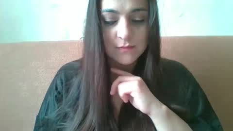 Snapshot of _eloizi_dev chatting on February 2025 11:09:02 AM Eloiz online show from February 2025 11:09:02 AM