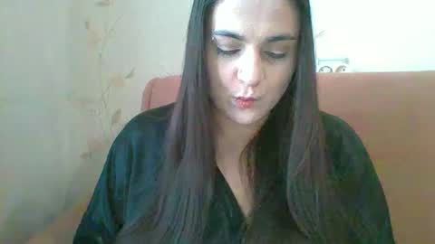 Snapshot of _eloizi_dev chatting on February 2025 02:35:02 PM Eloiz online show from February 2025 02:35:02 PM