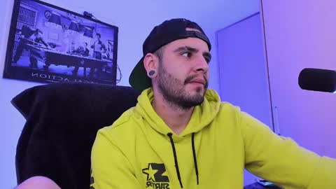  -         online show from January 2025 12:48:02 AM