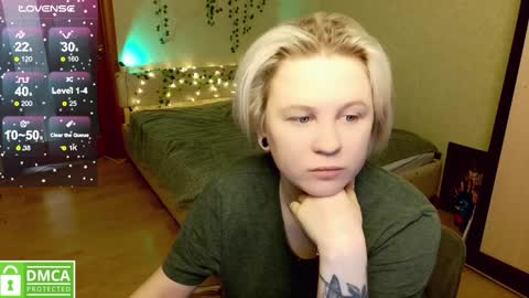 chloue and Gretta online show from December 2024 05:59:02 AM